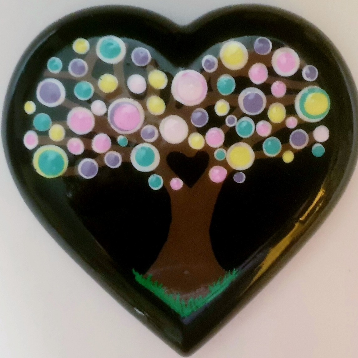 Dotted heart tree